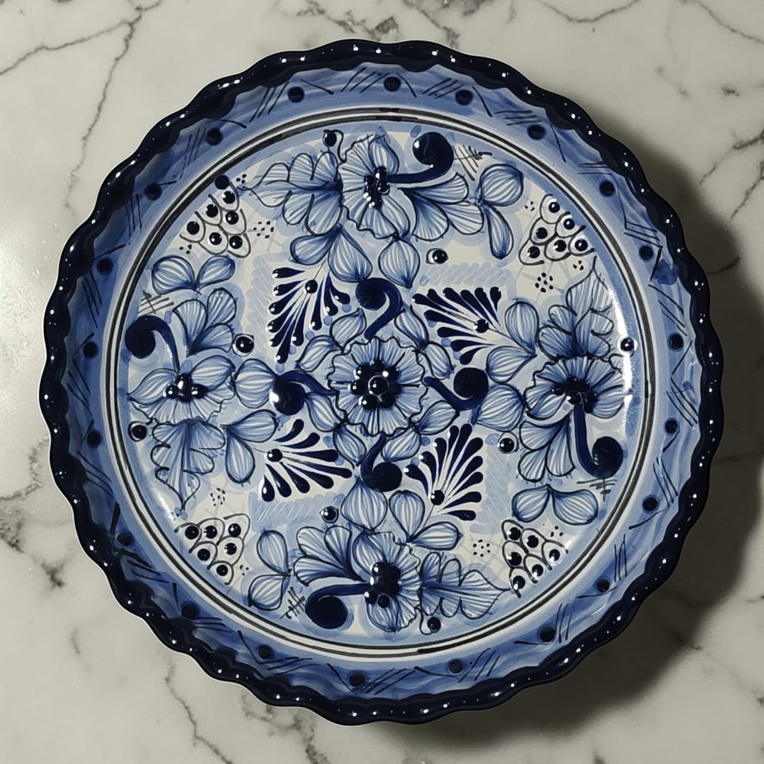 Plato Ondulado — Azul